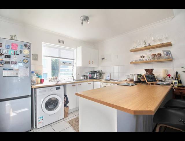 2 BEDROOM PROPERTY TO RENT IN SOMERSET WEST CENTRAL